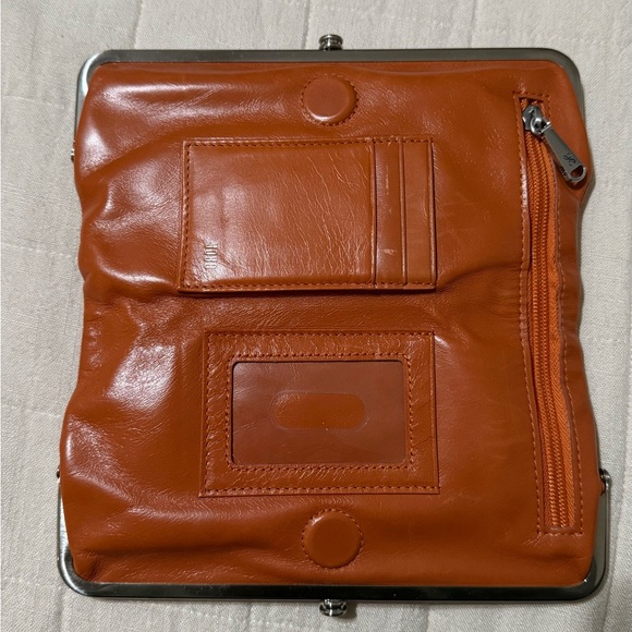 HOBO CLUTCH WALLET - Picture 2 of 4